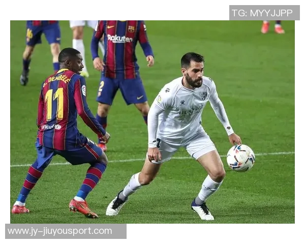 巴萨因法兰克福球迷破坏新诺坎普设施要求赔偿损失